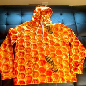 Real 3D Beehive Hoodie. Men’s size: XL